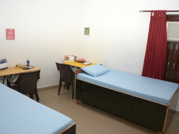 Hello Girls & Boys PG in Noida Sector 104